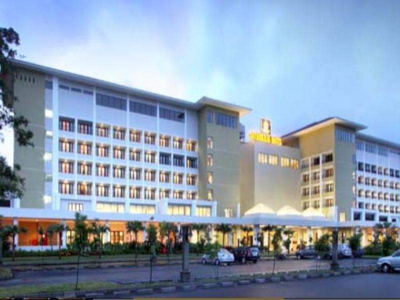 Sutanraja Hotel Manado Dış mekan fotoğraf